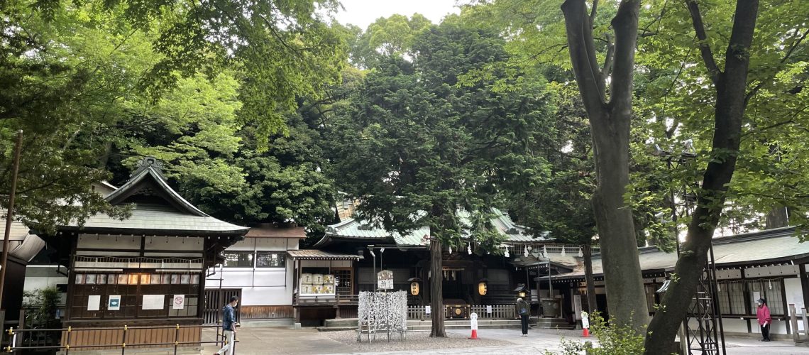 Tsuki Shrine in Urawa, Saitama City, on the Morning of 2021-05-25